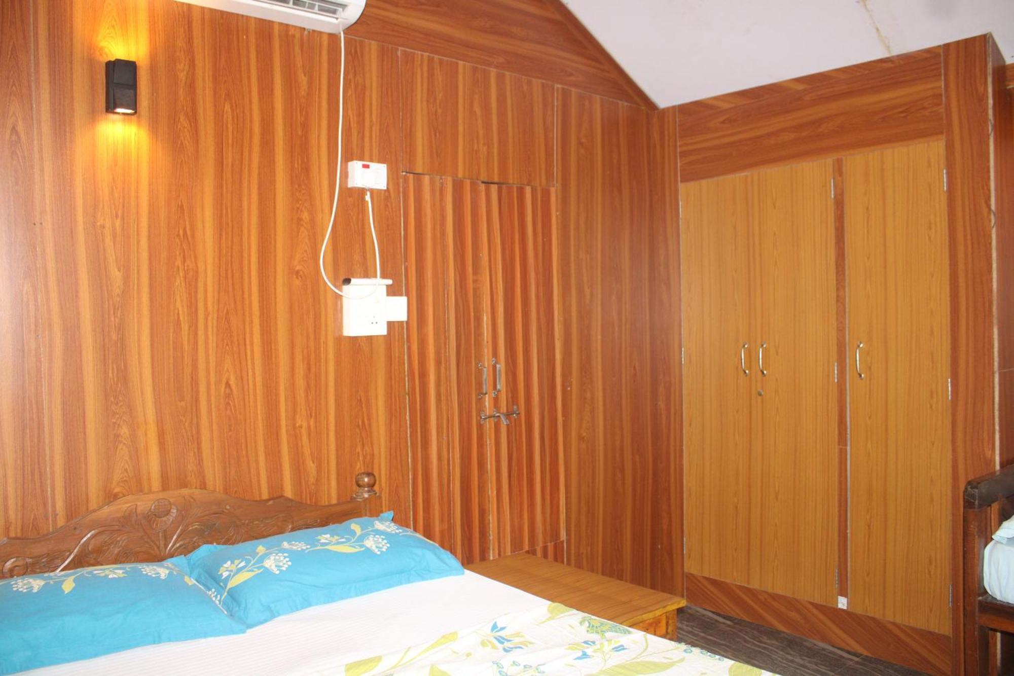 Monsoon Inn 2*